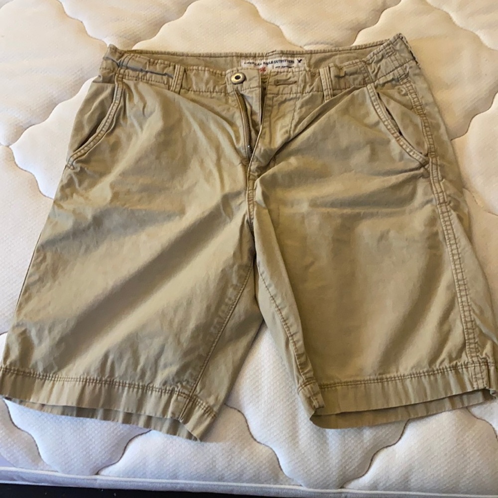 American Eagle Shorts sz 32